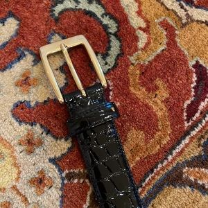 Genuine American Alligator Made in Italy belt size 36 -black with gold buckle